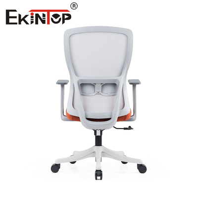 Base di nylon della sedia comoda ergonomica dell'ufficio con Flip Up Armrest