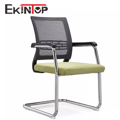 Annuncio pubblicitario ergonomico della sedia dell'ospite di Ekintop con la base placcante