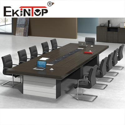 Tabelle di conferenza ed insieme di legno su ordinazione moderni della sedia per la sala riunioni