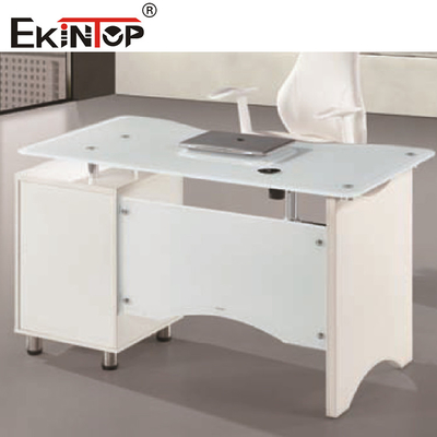 Piedi in metallo vetro Computer Desk Executive Glass Tavolo Standard Personalizzato