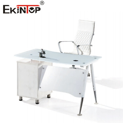 Piedi in metallo vetro Computer Desk Executive Glass Tavolo Standard Personalizzato