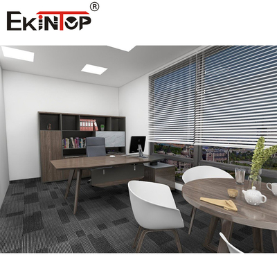 Ambiente confortevole Progetto di mobili per ufficio Progetto di decorazione per ufficio incentrato sul benessere