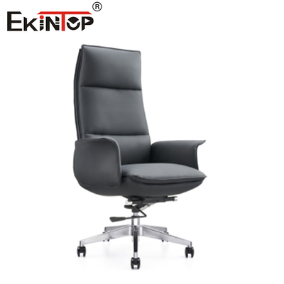Classica sedia da capo in pelle originale Eleganza senza tempo per il luogo di lavoro moderno