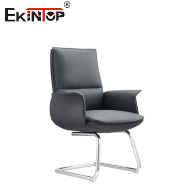 Classica sedia da capo in pelle originale Eleganza senza tempo per il luogo di lavoro moderno