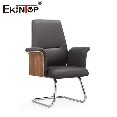 Assorbimento del suono Sedile da ufficio in pelle ergonomica con castori