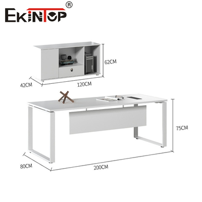Stile moderno Ufficiali di ufficio in bianco