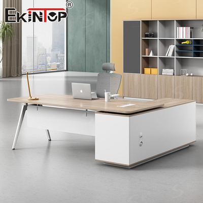 Walnut Executive Office Desk Stile Moderno Tavolo su misura