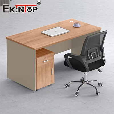 Disegno di tavolo per ufficio per personale in legno