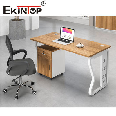 Foshan Factory Modern Partition Office Desk Cubicle Modulare Workstation Desk Table