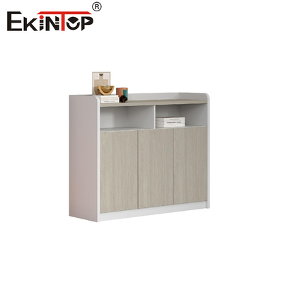 Disegno in stile minimalista libreria in legno e armadietto per ufficio interno